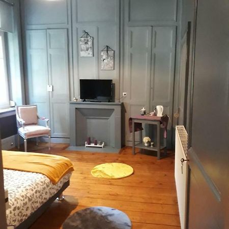 L'Escale Du XIX Eme Hotell Lillers Exteriör bild