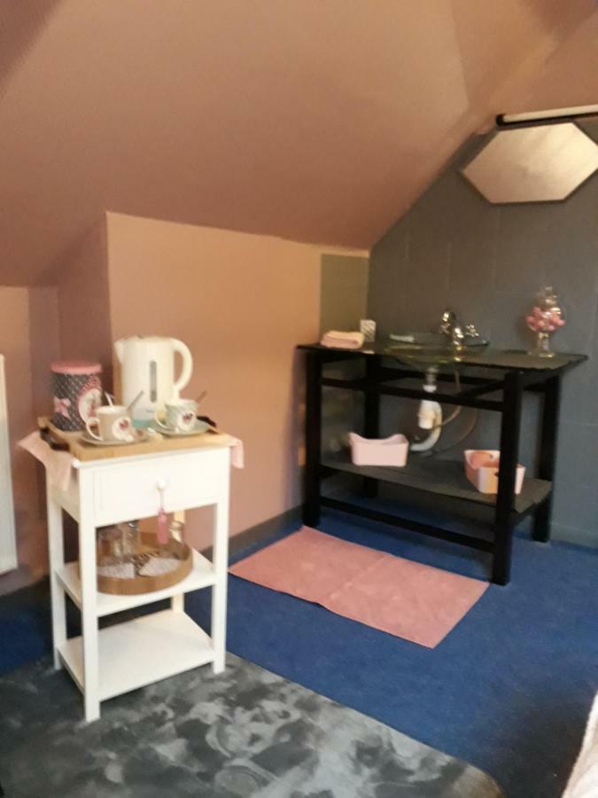 L'Escale Du XIX Eme Hotell Lillers Exteriör bild